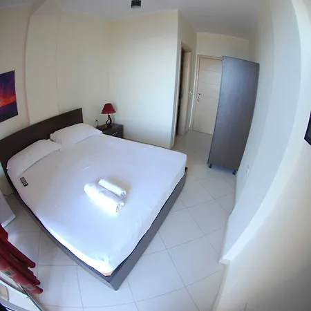 Ble Ble Hotel Vlorë