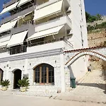 Ble Ble Hotel