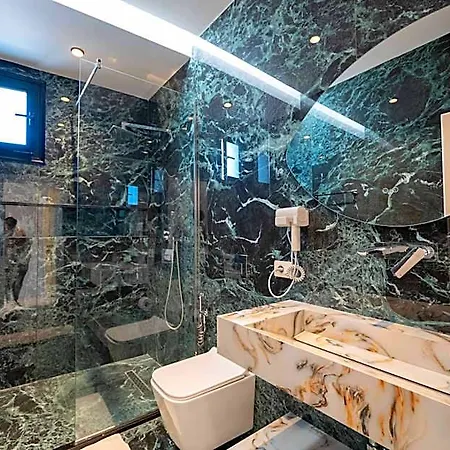 Ble Ble Hotel