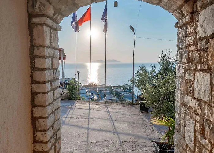 מלון Ble Ble Vlorë