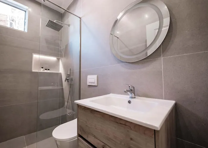 Ble Ble 3* فلورا